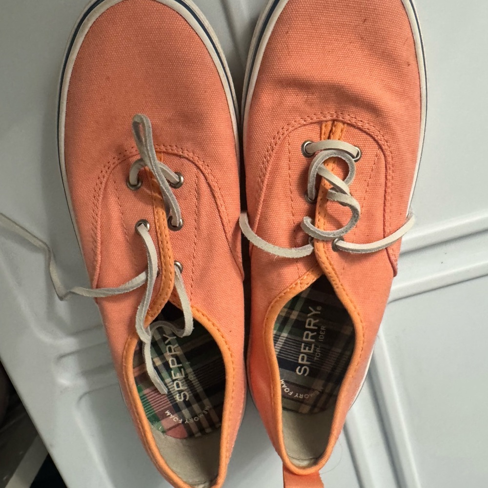 Never Worn Sperrys